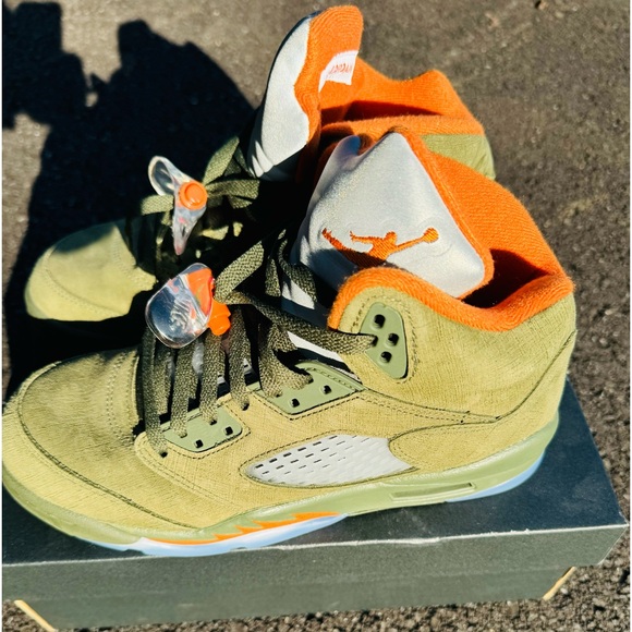 Jordan Retro 5 - Picture 4 of 7